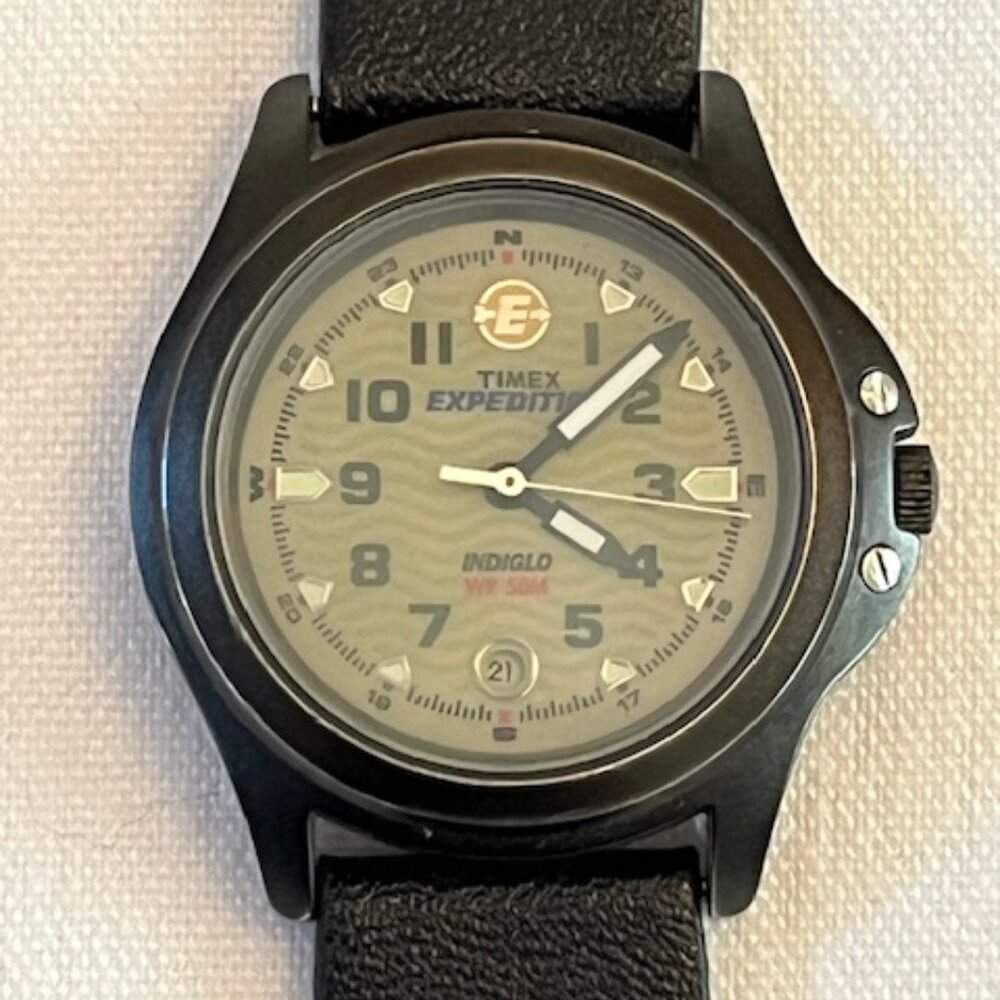TIMEX | Expedition Indiglo Black Vegan Leather Band-NEW Battery